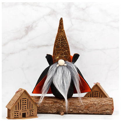 Cloak Halloween Gnome