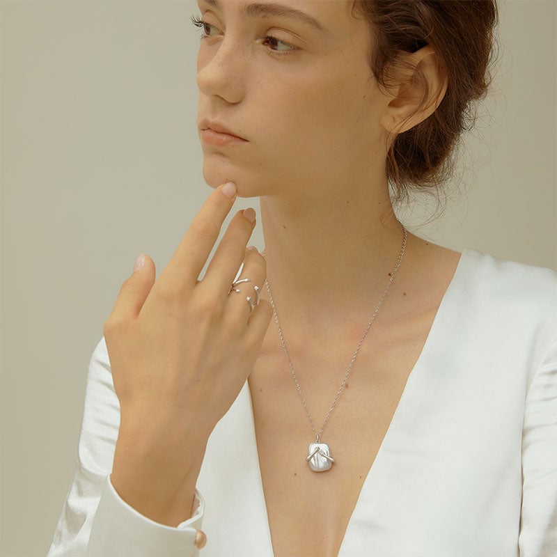 '' Give Me A Hug '' Necklace