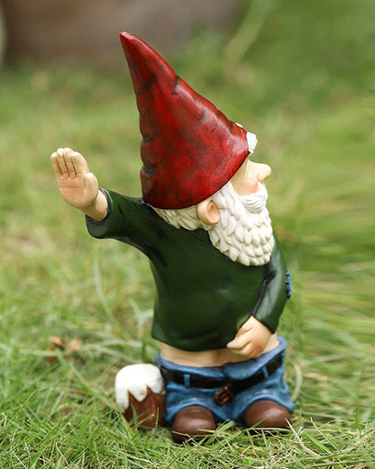 Funny peeing gnome Gnome Garden Statue
